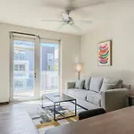 New Weho Luxurious Apartment D