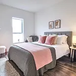 Modern 2Bd & 2Bth Santa Monica 5 Min To The Pier