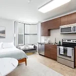 Marina Del Rey Free Parking, Wi-Fi, Gym, Pool & Hot Tub