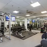 Marina Del Rey Free Parking, Wi-Fi, Gym, Pool & Hot Tub