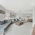 8 Marina Penthouse Water Front