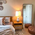 Sunny 1Bdr Centrally Located In Marina Del Rey