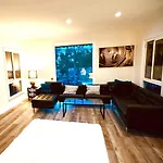 Los Angeles Dream Cottage