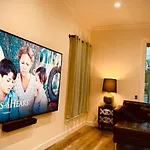 Los Angeles Dream Cottage