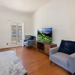 Spacious Family-Friendly Home W/ Hot Tub