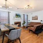 Luxury Living: Spacious 3Br Home