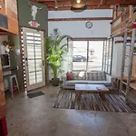 Podshare East Hollywood