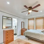 Upscale Los Angeles Retreat With Patio And Bbq Grill!