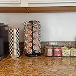 Chic Boho Retreat - Pool, Patio, Mini Golf & Arcade, Mins From Universal Studios!