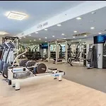 Cozy 3Bed Condo With Balcony And A Rooftop Pool