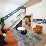 Serene 1-Br Home Ideal Stay For A Party Of 4