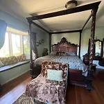 Universal Studios-Hollywood Hills Guest Suite With King Bed