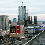 Lavish High-Rise 2Bed Apt In The Hearth Of Downtown La