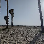 2Bedroom With Den And 2Ba 4 Blocks To Santa Monica Beach