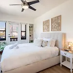 Chic 1Br Apartment In Lively Venice Area