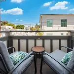 Chic 1Br Apartment In Lively Venice Area