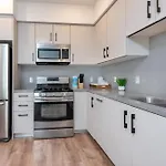 Modern Luxury 1Br Apt In K-Town With Roof Deck