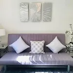 2Bd Cozy Beverly Hills