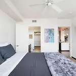 New 2Bed Upscale Apartment