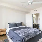 New 2Bed Upscale Apartment
