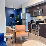 Modern Mid-Century Home In La - Free Parking - Pool
