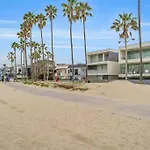 Lovely Venice Beach 10A