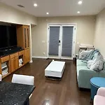Room Walkable To Ucla