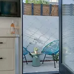 Brand New Studio In Mar Vista
