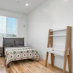 Chic 3-Levels Loft-Style 2-Bedroom 2-Bathroom Condo By Hollywood