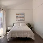 Fully Remodeled 1-Bedroom House With Massive Yard