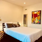 Gorgeous 2Bed In Century City