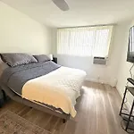 Urban Luxury In Brentwood