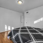 Modern Large 2 Level 2-Bedroom 2-Bathroom By West Hollywood