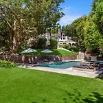 Carolwood Estate