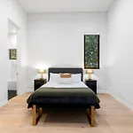 Woodland Hills Modern Dribble Den
