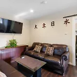 1 Bd Guest House In La Perfect For Long Term Stay
