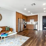 Beautiful 1Br Apt In Hollywood W Pool And Parking