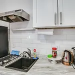 Pet-Friendly San Pedro Studio About 3 Mi To The Ocean!