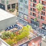 Hollywood Walk Of Fame With Parking And Gym