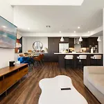 Sky-High Elegance Waterfront Penthouse 4 Beds