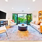 Casa Royal Beverly Hills