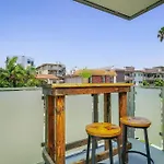 Amazing, Spacious Unit, Heart La