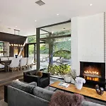 Villa Aman By Stay Awhile