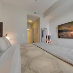 Penthouse One Bedroom Garden View Condo By Ucla