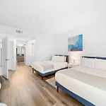 Swim Dine Relax In Marina Del Rey
