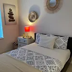 Private Room With Private Bathroom In Marina Del Rey
