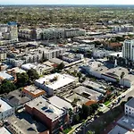 Broskin Apartments
