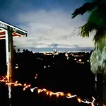 Women Only Oasis In City Center Private Bedroom Large Estate View Pool Encino Hills Sherman Oaks 405-101 Xsepulveda