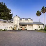 Balmain Manor By Stay Awhile Villas
