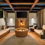 West Hollywood Hills Jacuzzi And Beautiful View